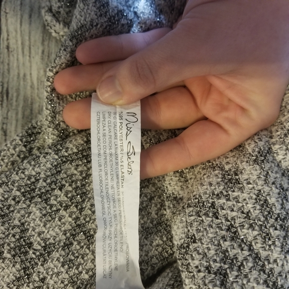 Miss Selens 3/4 sleeve top medium - Picture 6 of 6